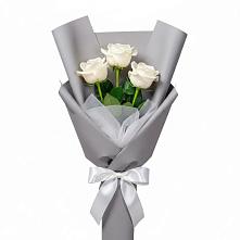 Букет 3 белые розы #REPLACE_PRED# Петропавловке Республики Бурятия