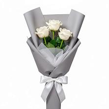 Букет 3 белые розы в Петропавловке Республики Бурятия