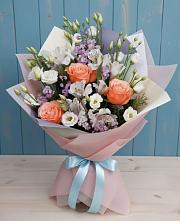 Букет цветов из:  Лизиантусы, Розы, Альстромерии и Гипсофила в Петропавловке Республики Бурятия