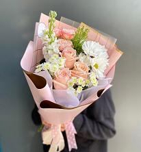 Букет цветов из:  Хризантемы и Розы в Петропавловке Республики Бурятия