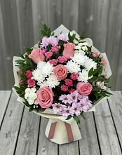 Букет цветов из:  Альстромерии, Гвоздики, Розы и Хризантемы в Петропавловке Республики Бурятия